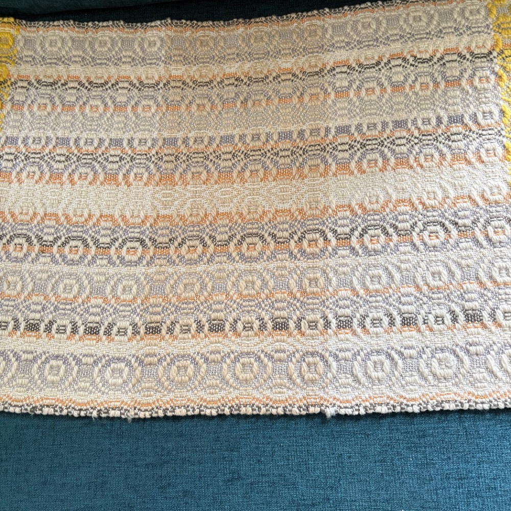 Vintage table runner - Picture 5 of 8